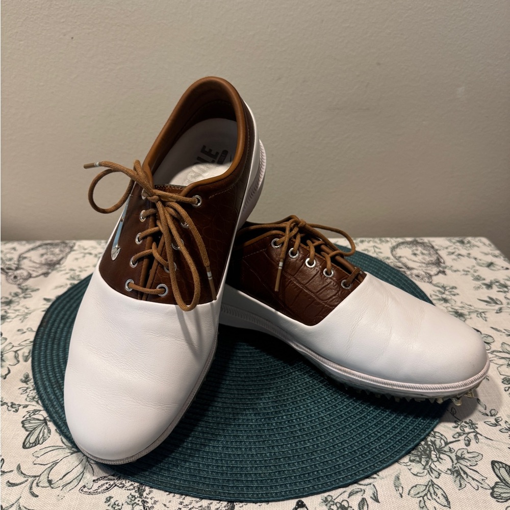 Nike White and Brown Golf Shoes